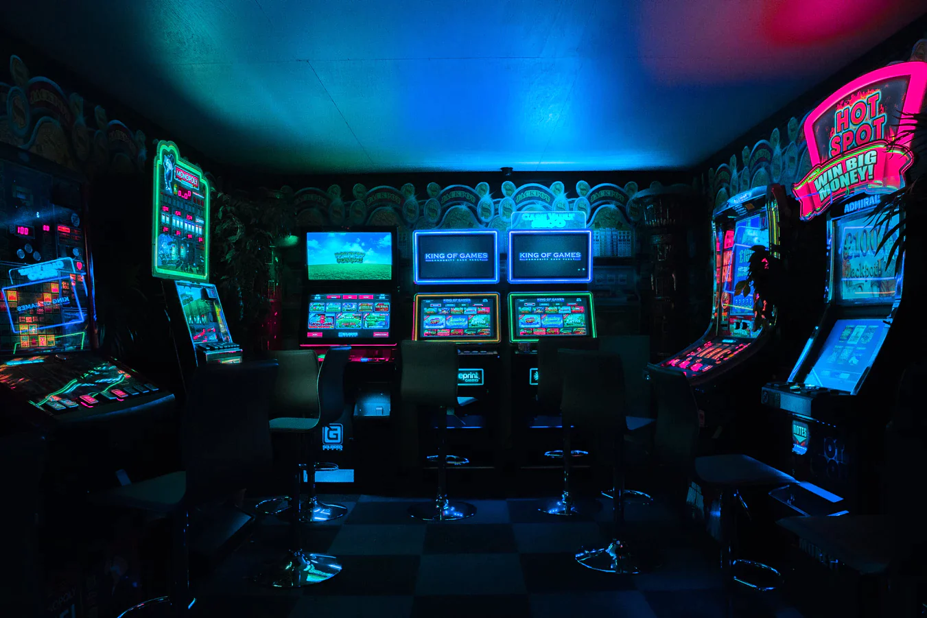 Retro Gaming Lounge